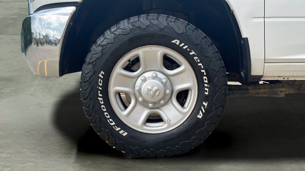 Used 2017 RAM 2500 Tradesman w/ Chrome Appearance Group AWD/4WD image 15
