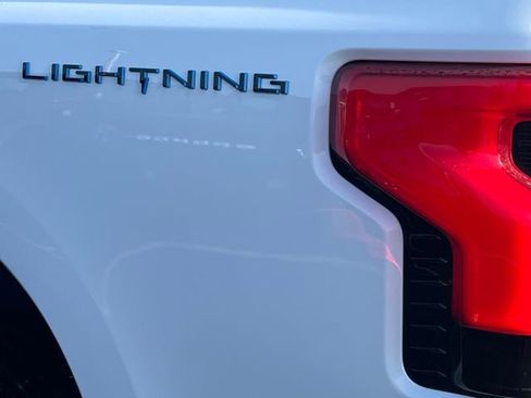 New 2025 Ford F150 Lightning XLT image 7