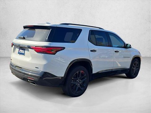 Used 2023 Chevrolet Traverse Premier w/ Redline Edition image 8