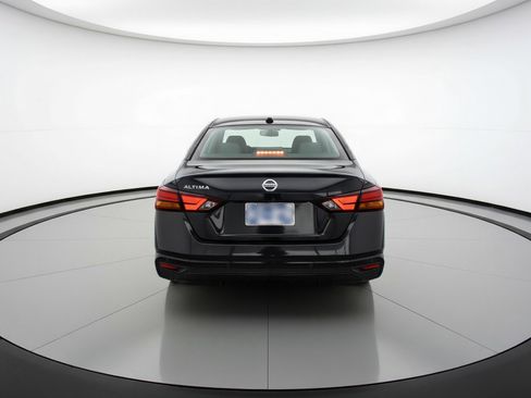 Used 2025 Nissan Altima 2.5 SV image 7