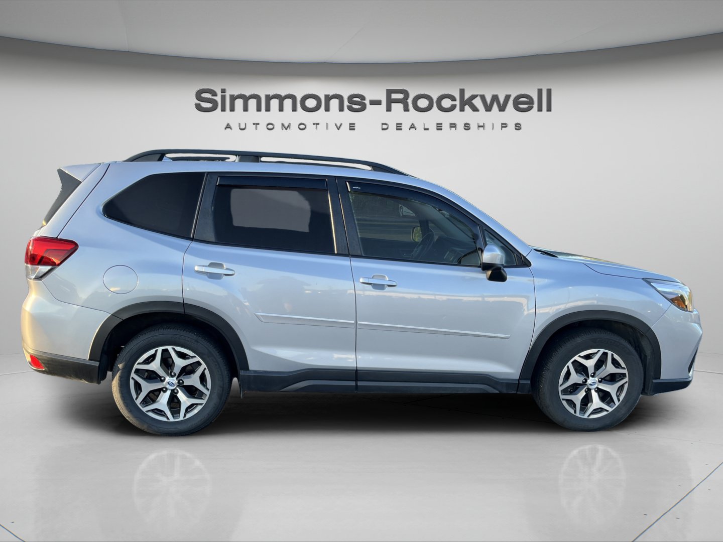 Used 2021 Subaru Forester Premium AWD/4WD image 6