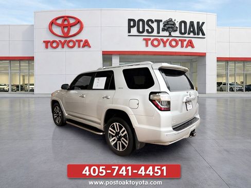 Used 2024 Toyota 4Runner Limited AWD/4WD image 6