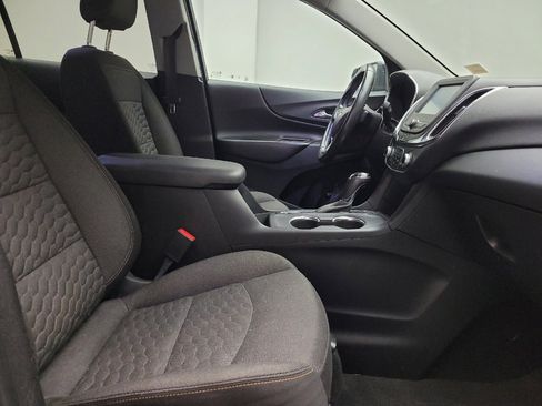 Used 2018 Chevrolet Equinox LT AWD/4WD image 21