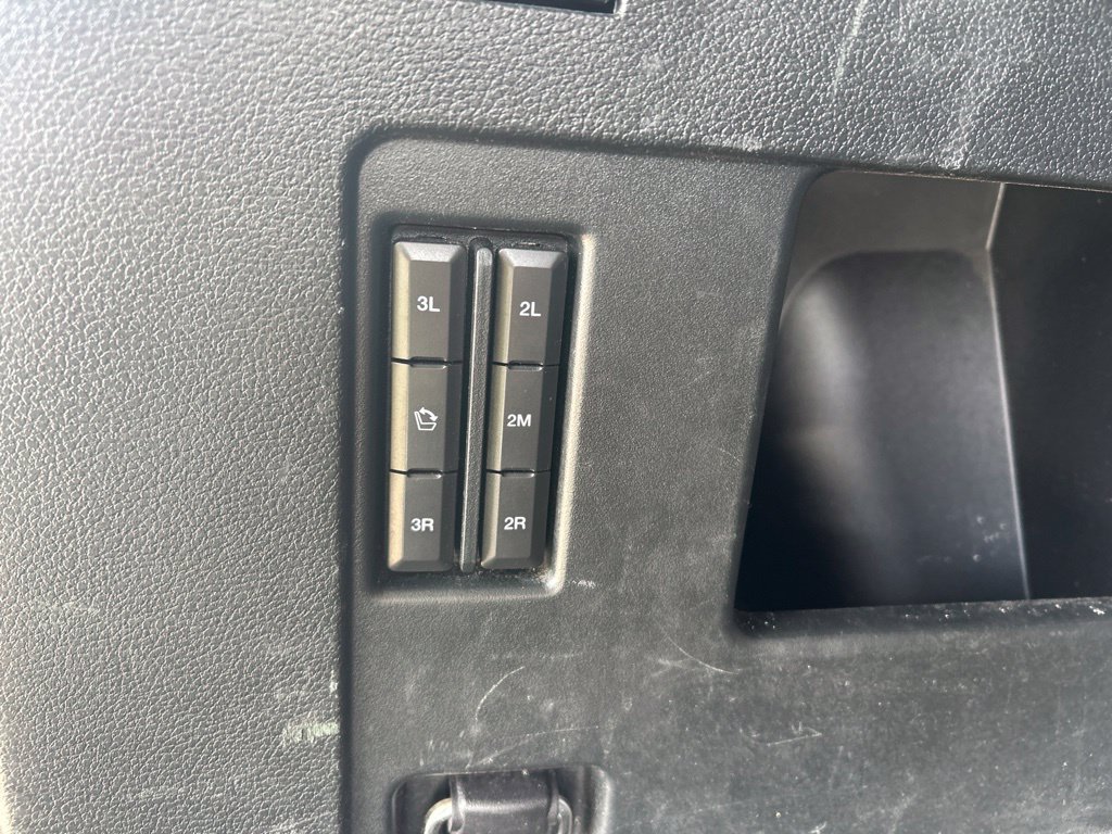 Used 2021 Ford Expedition XLT RWD image 14