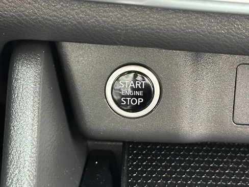 Certified 2023 Nissan Rogue SV AWD/4WD image 36