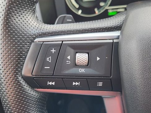 Used 2024 Mitsubishi Outlander SEL image 12