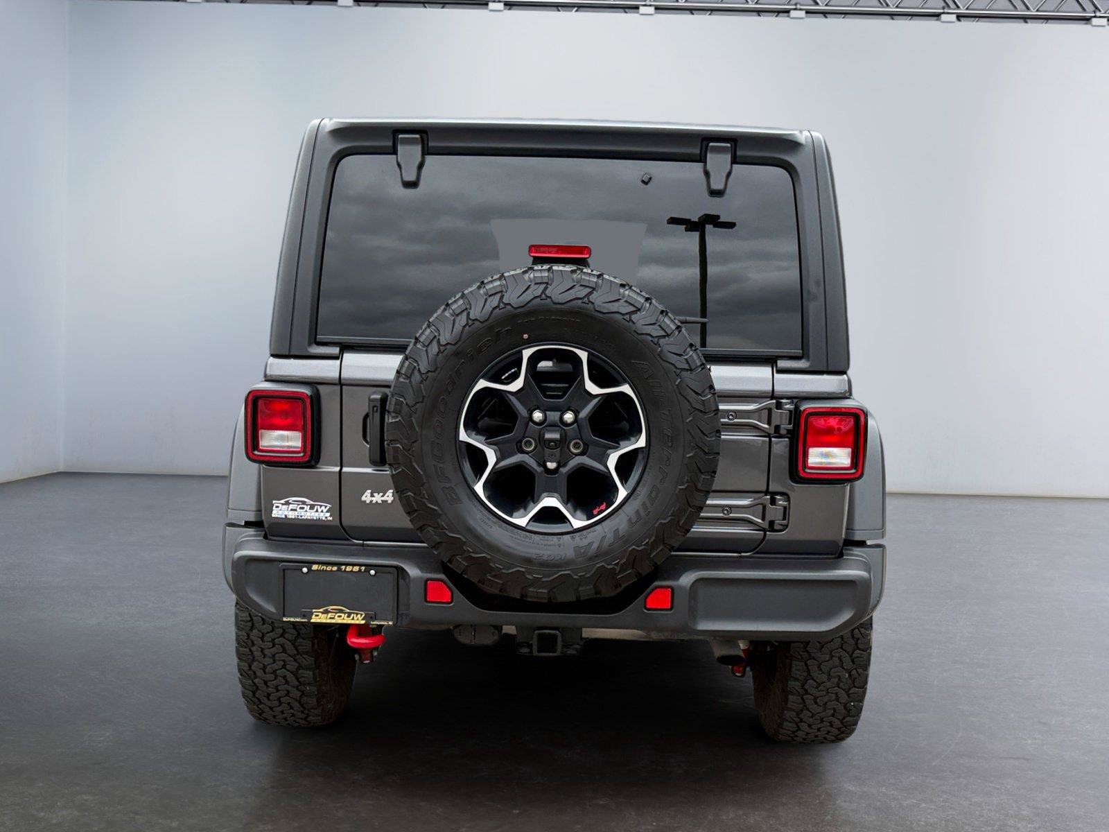 Used 2023 Jeep Wrangler Unlimited Rubicon AWD/4WD image 4