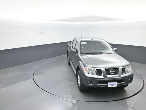 Used 2018 Nissan Frontier SV AWD/4WD image 25