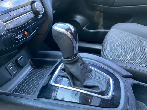 Used 2018 Nissan Rogue Sport AWD image 51