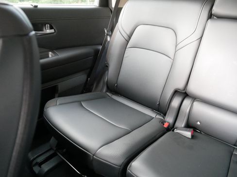 Certified 2025 Nissan Pathfinder SL AWD/4WD image 12