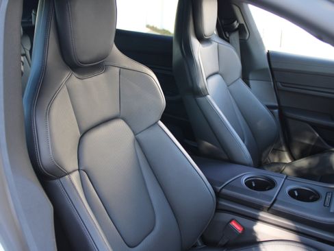 Certified 2023 Porsche Taycan 4S image 33