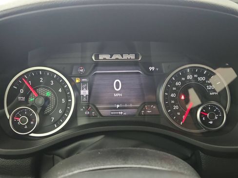 New 2026 RAM 1500 Express AWD/4WD image 22