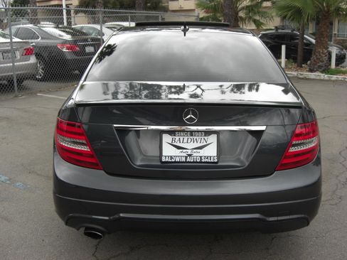 Used 2013 Mercedes-Benz C 250 Sedan image 13