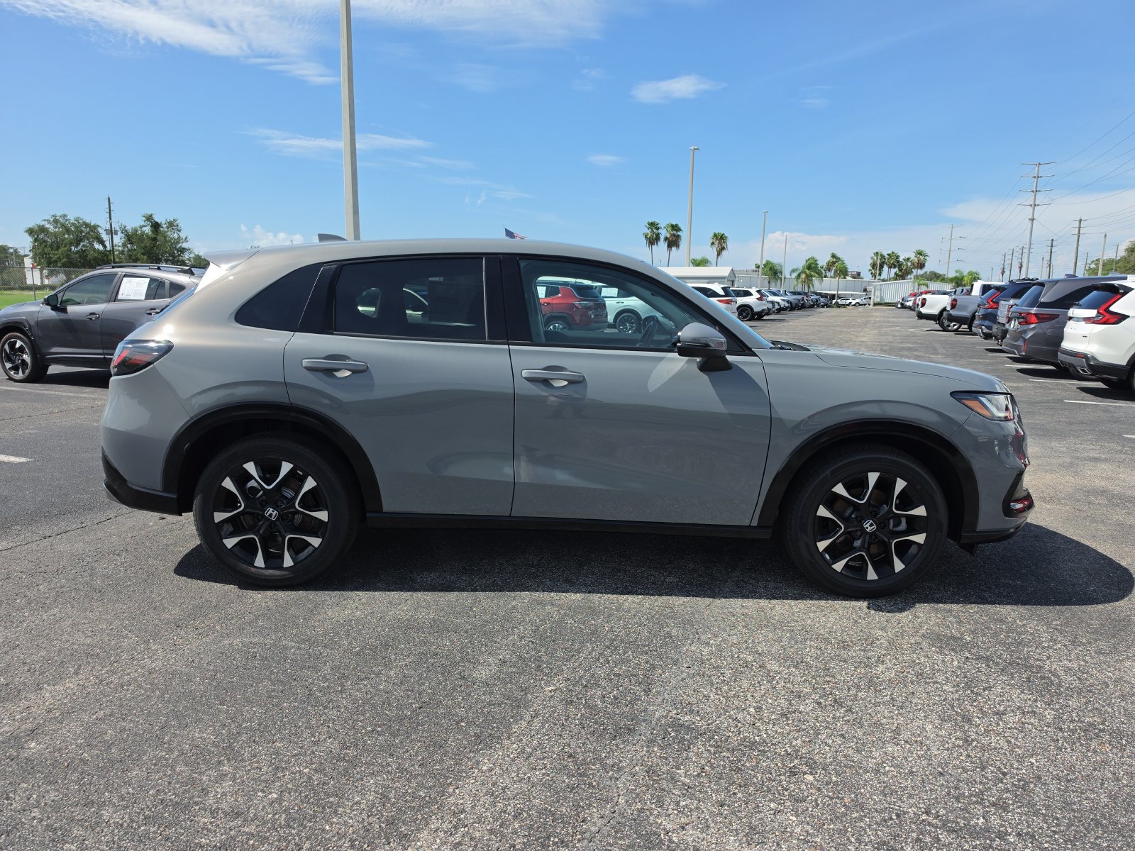 New 2027 Honda HR-V EX-L image 3