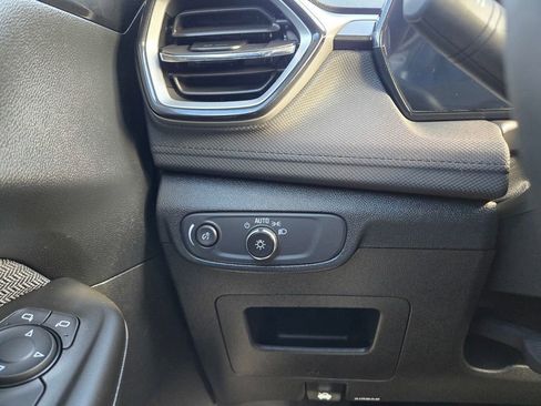 New 2026 Chevrolet TrailBlazer LT w/ Convenience Package image 12