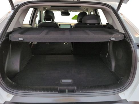 Used 2024 Hyundai Kona Limited FWD image 28
