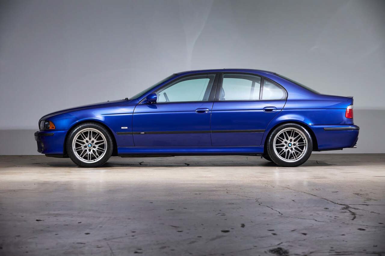 Used 2002 BMW M5 RWD image 8