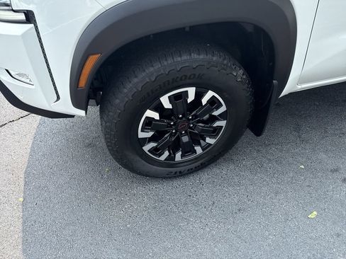 Used 2024 Nissan Frontier PRO-4X w/ Off-Road Protection Package image 20