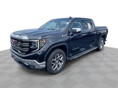 Used 2023 GMC Sierra 1500 SLT w/ SLT Premium Plus Package