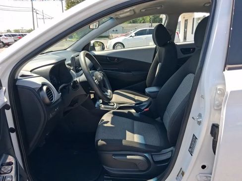 Used 2021 Hyundai Kona SE AWD/4WD image 14