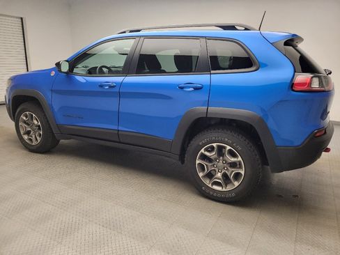 Used 2022 Jeep Cherokee Trailhawk w/ Sun, Sound & Nav Group AWD/4WD image 3