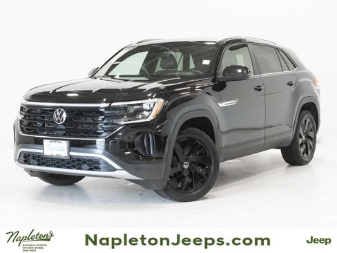 Used 2024 Volkswagen Atlas Cross Sport SE w/ Panoramic Sunroof Package AWD/4WD image 1