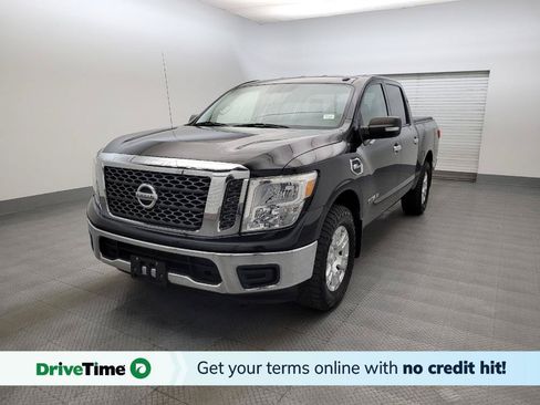 Used 2017 Nissan Titan SV RWD image 1