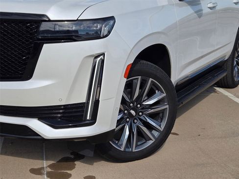 Used 2022 Cadillac Escalade Sport AWD/4WD image 7