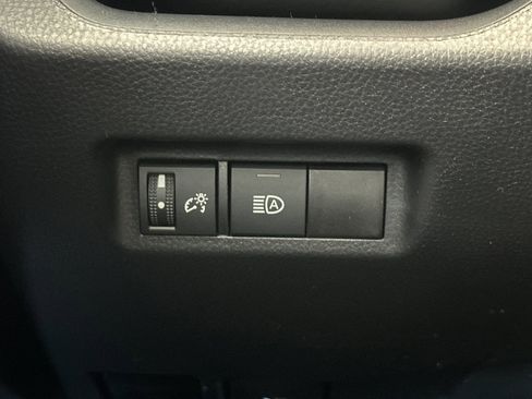 New 2025 Toyota RAV4 XLE image 30