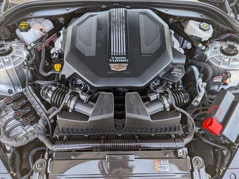 Used 2025 Cadillac CT5 V RWD image 25