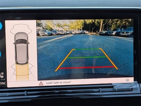 New 2026 Volkswagen Atlas SE image 23