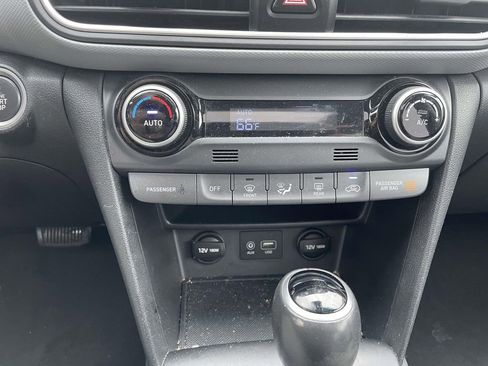 Used 2018 Hyundai Kona Limited image 41