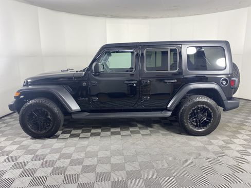 Used 2023 Jeep Wrangler Unlimited Sport AWD/4WD image 9