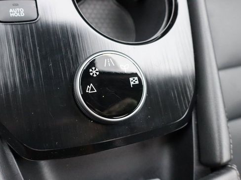 Used 2022 Nissan Rogue SL w/ SL Premium Package image 10