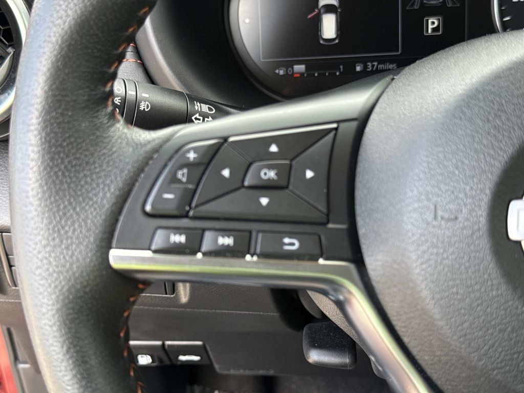 Used 2024 Nissan Kicks SR w/ SR Premium Package FWD image 38