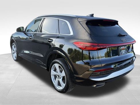 New 2025 Audi Q5 Premium Plus image 6