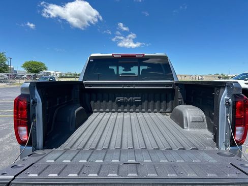 New 2026 GMC Sierra 1500 Elevation AWD/4WD image 37