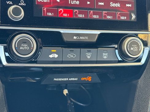 Used 2020 Honda Civic Sport image 19