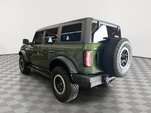 Certified 2022 Ford Bronco Outer Banks w/ Sasquatch Package AWD/4WD image 7