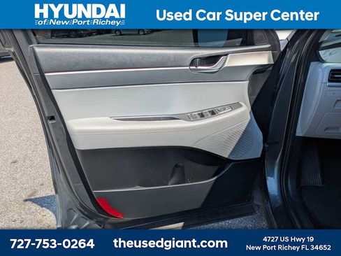 Used 2022 Hyundai Palisade SEL image 11