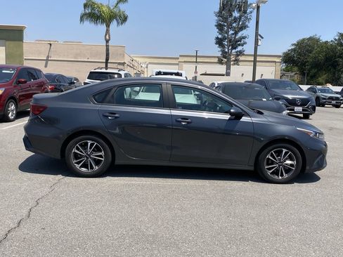 Used 2024 Kia Forte LXS FWD image 2
