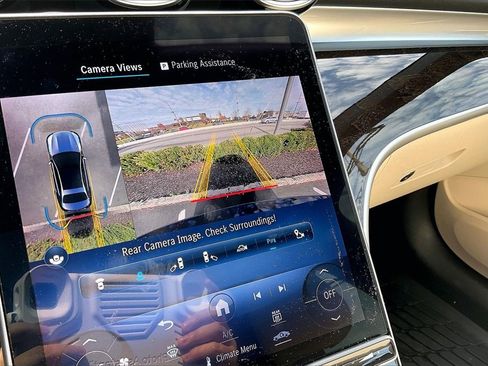 Certified 2022 Mercedes-Benz C 300 4MATIC Sedan image 21