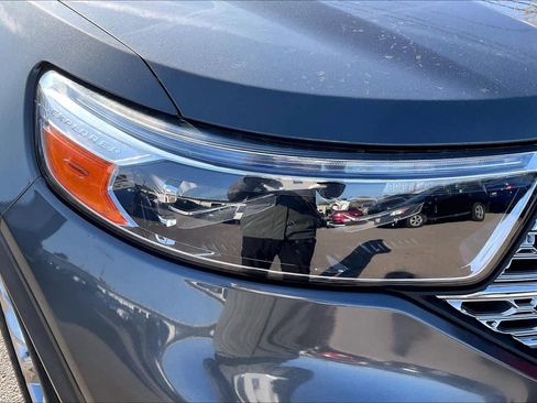 Used 2020 Ford Explorer Limited image 26