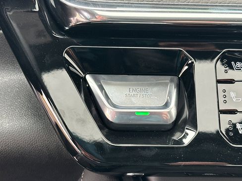 New 2026 GMC Sierra 2500 Denali w/ Denali Reserve Package image 25