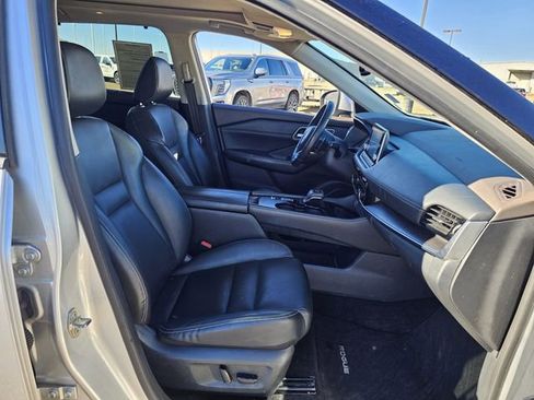 Used 2021 Nissan Rogue SL image 26