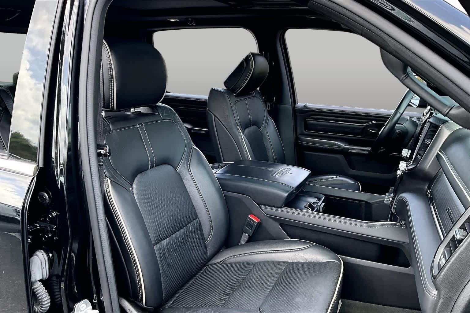 Used 2023 RAM 1500 Limited AWD/4WD image 9