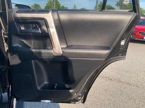 Used 2024 Toyota 4Runner Limited AWD/4WD image 22