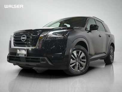 Used 2025 Nissan Pathfinder SV