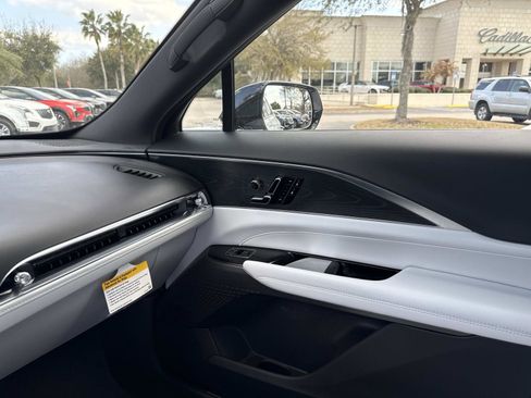 Used 2026 Cadillac Lyriq Sport image 24