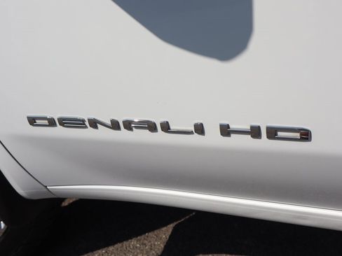 Used 2022 GMC Sierra 2500 Denali image 61
